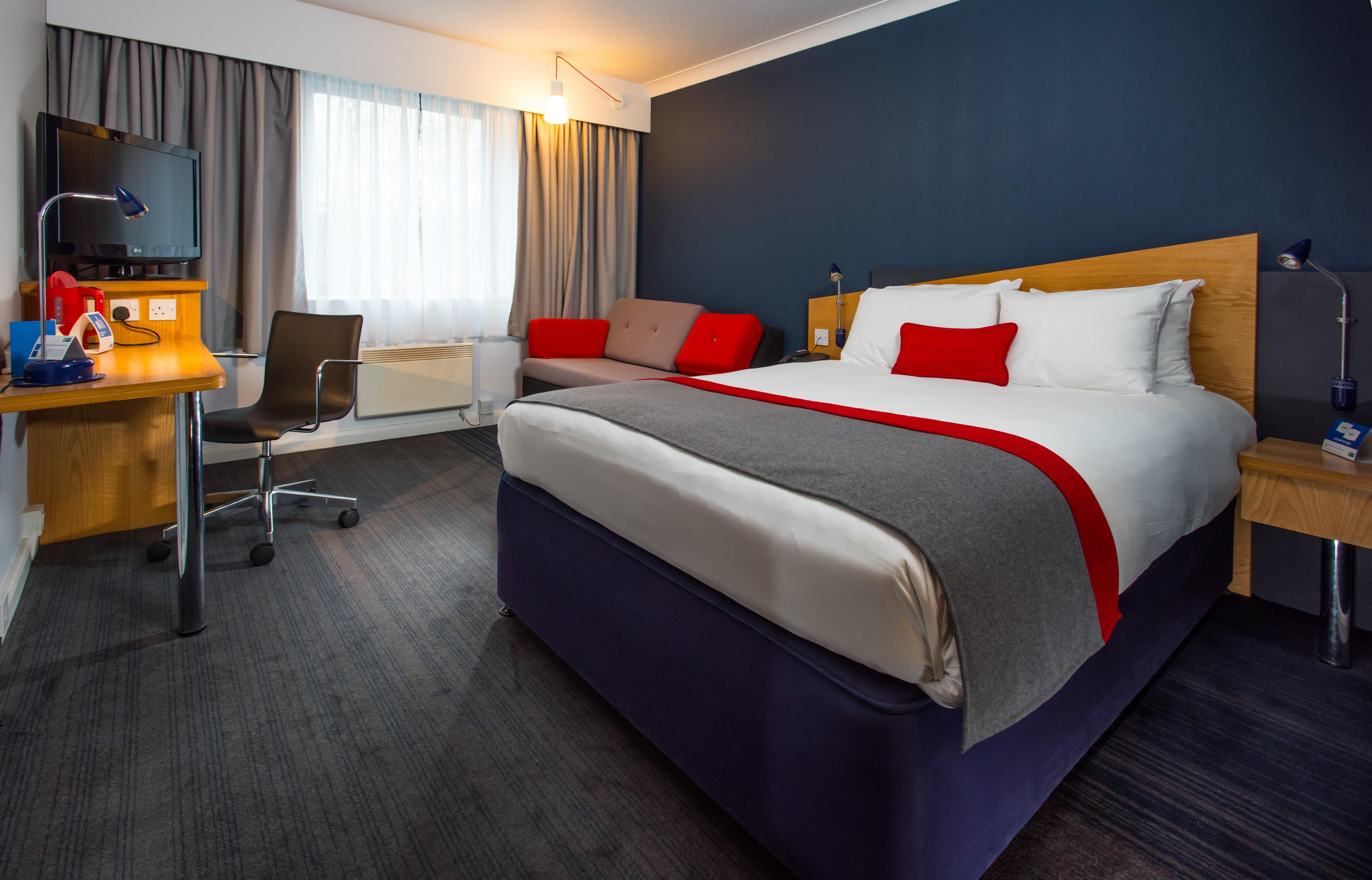 Holiday Inn Express Swansea East, An Ihg Hotel Extérieur photo